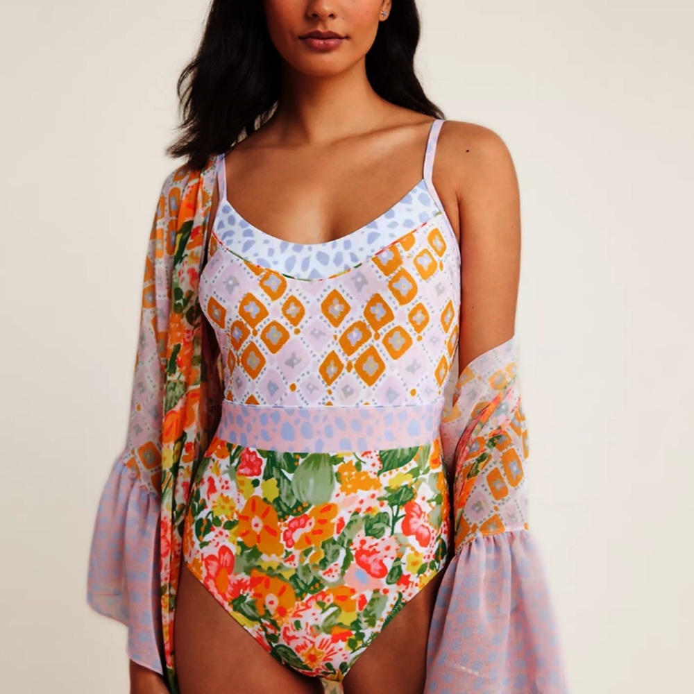NWT Anthropologie One-Piece Swimsuit Pink Diamond Floral Geometric S Small